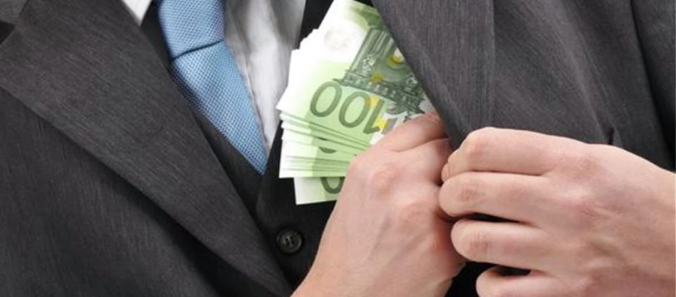 Ζευγάρι με πρόσχημα «άρρωστο παιδί» εξαπατούσε πολίτες - Απέσπασαν πάνω απο 6.000 ευρω σε 3 μήνες